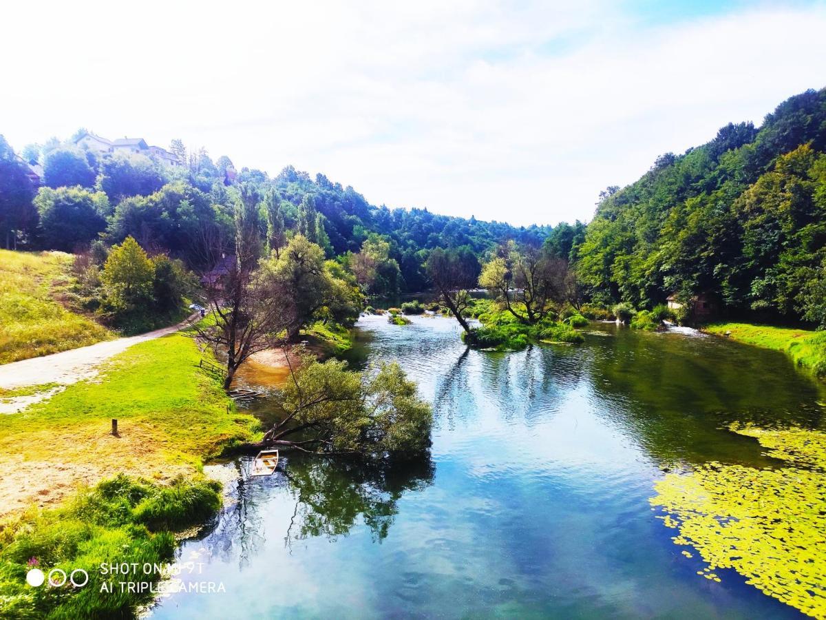Smaragd River Near Rastoke & Plitvice Lakes Slunj Exterior foto